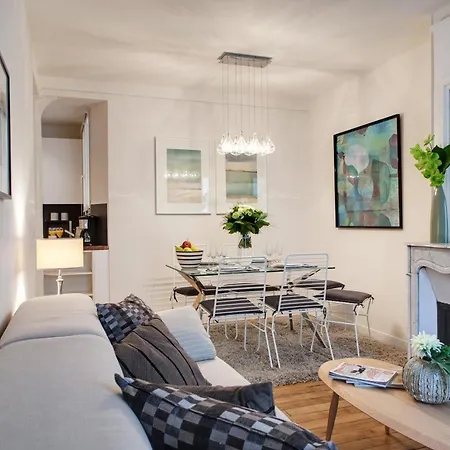 Sevigne Apartament Paryż